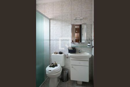 banheiro quarto 1 de casa para alugar com 3 quartos, 150m² em Parque São Domingos, São Paulo