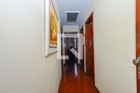 Casa à venda com 4 quartos, 346m² em Santa Branca, Belo Horizonte