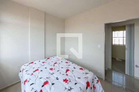 Quarto 2 de apartamento para alugar com 3 quartos, 74m² em Barro Preto, Belo Horizonte