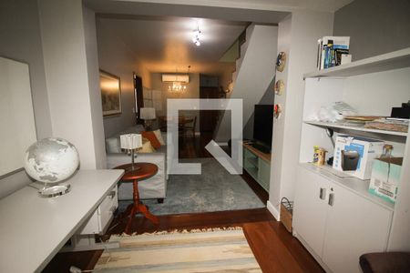 Sala de apartamento à venda com 3 quartos, 184m² em Jardim Itu Sabará, Porto Alegre