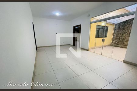 Casa à venda com 5 quartos, 366m² em Salgado Filho, Belo Horizonte