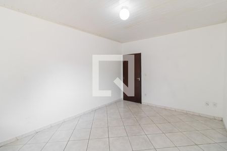 Quarto de casa para alugar com 2 quartos, 80m² em Vila Nova Savoia, São Paulo