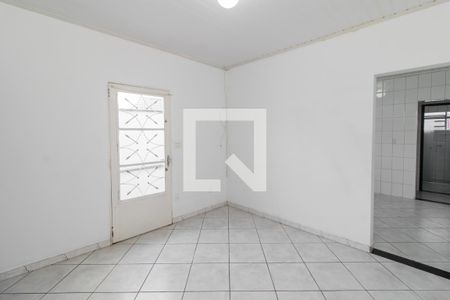 Sala de casa para alugar com 2 quartos, 80m² em Vila Nova Savoia, São Paulo