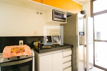Sala/Cozinha de apartamento à venda com 1 quarto, 111m² em Barra da Tijuca, Rio de Janeiro