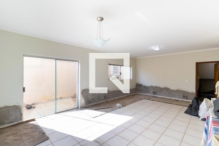 Sala 1 de casa para alugar com 3 quartos, 230m² em Parque Alto Taquaral, Campinas