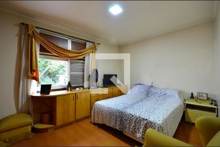 Suíte 1 de casa à venda com 3 quartos, 300m² em Vila Mariana, São Paulo