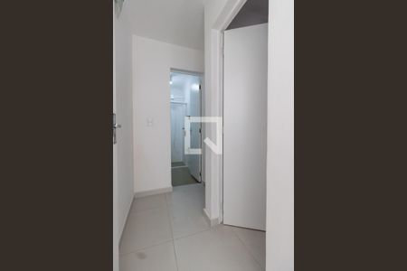 Corredor de apartamento para alugar com 2 quartos, 61m² em Vila Dom Pedro Ii, São Paulo