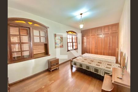 Casa à venda com 5 quartos, 700m² em Mangabeiras, Belo Horizonte