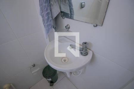 Apartamento à venda com 60m², 1 quarto e 1 vaga Apartamento à venda com 60m², 1 quarto e 1 vagaBanheiro de Serviço