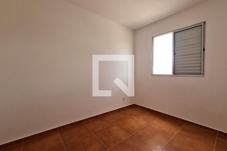 Quarto 2 de apartamento para alugar com 2 quartos, 42m² em Caguassu, Sorocaba