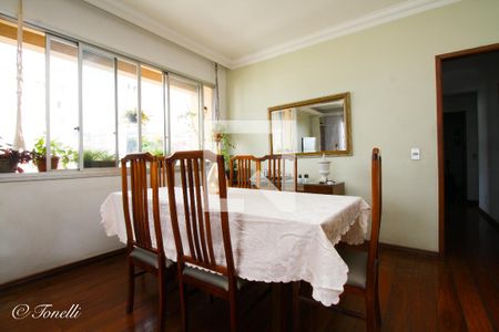 Apartamento à venda com 4 quartos, 140m² em Santo Antônio, Belo Horizonte