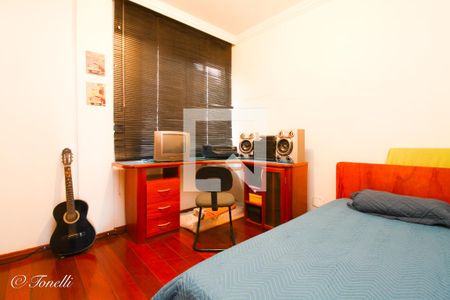 Apartamento à venda com 4 quartos, 140m² em Santo Antônio, Belo Horizonte