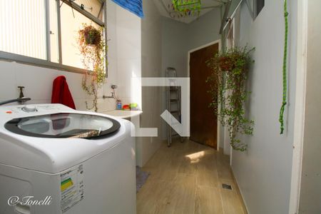 Apartamento à venda com 4 quartos, 140m² em Santo Antônio, Belo Horizonte