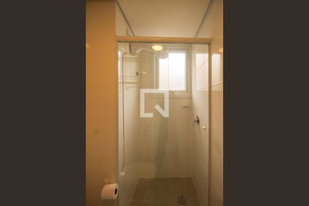 Banheiro de kitnet/studio à venda com 1 quarto, 33m² em Centro Histórico, Porto Alegre