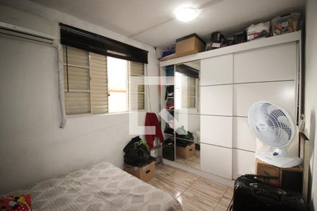 Quarto 1 de apartamento à venda com 2 quartos, 52m² em Rubem Berta, Porto Alegre