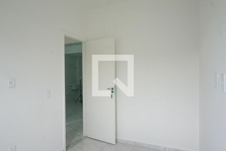 Quarto 2 de casa para alugar com 2 quartos, 38m² em Vila Ré, São Paulo
