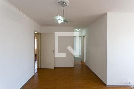 Apartamento para alugar com 90m², 2 quartos e 1 vagaSala