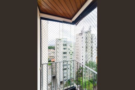 Varanda de apartamento para alugar com 3 quartos, 74m² em Planalto Paulista, São Paulo