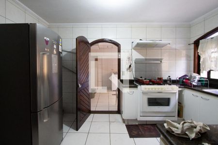 Cozinha de casa à venda com 3 quartos, 330m² em Quitaúna, Osasco