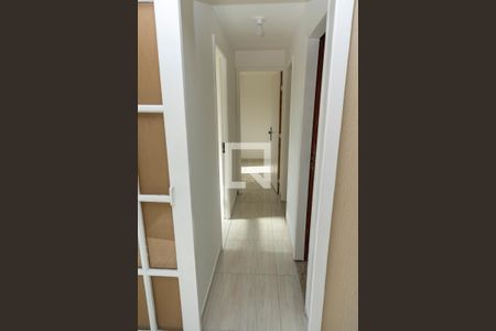 Corredor dos quartos de apartamento para alugar com 2 quartos, 52m² em Taquara, Rio de Janeiro