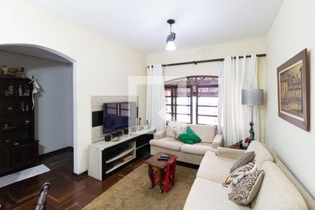 Sala de casa à venda com 4 quartos, 225m² em Santo Antônio, Osasco
