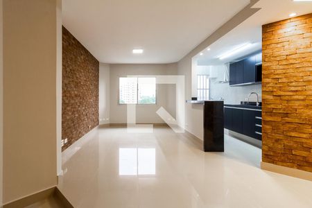 Sala de apartamento à venda com 2 quartos, 75m² em Indianópolis, São Paulo