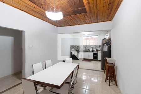 Cozinha de casa à venda com 4 quartos, 200m² em Santo Antônio, Osasco