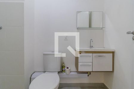 Banheiro de apartamento à venda com 1 quarto, 32m² em Vila Moinho Velho, São Paulo