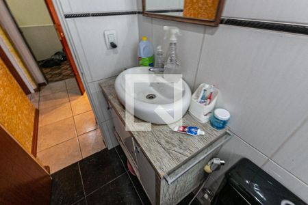 Banheiro de kitnet/studio à venda com 1 quarto, 40m² em Partenon, Porto Alegre