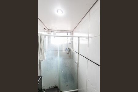 Banheiro de kitnet/studio à venda com 1 quarto, 40m² em Partenon, Porto Alegre