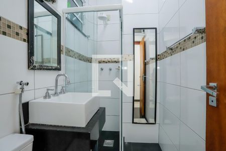 Banheiro  de apartamento à venda com 1 quarto, 30m² em Copacabana, Rio de Janeiro