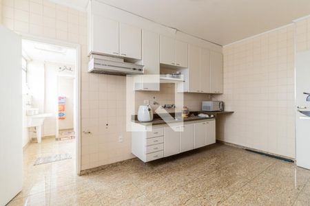 Cozinha de apartamento para alugar com 2 quartos, 100m² em Santa Cecília, São Paulo