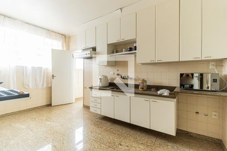 Cozinha de apartamento para alugar com 2 quartos, 100m² em Santa Cecília, São Paulo