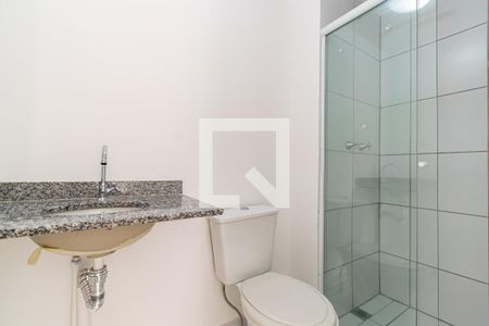 Banheiro de apartamento para alugar com 2 quartos, 58m² em Vila Guarani (z Sul), São Paulo