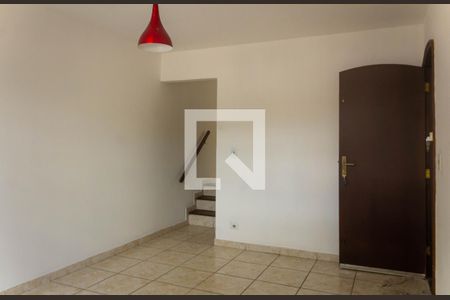 Sala de casa à venda com 4 quartos, 125m² em Jardim Luanda, São Paulo