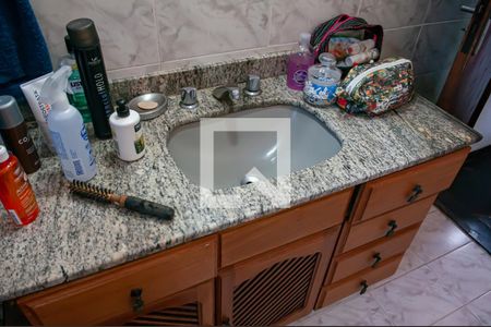 Casa de condomínio à venda com 300m², 4 quartos e 4 vagas Casa de condomínio à venda com 300m², 4 quartos e 4 vagasQuarto 4 - Suite