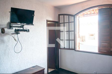 Casa de condomínio à venda com 300m², 4 quartos e 4 vagas Casa de condomínio à venda com 300m², 4 quartos e 4 vagasQuarto 4 - Suite