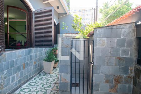 Casa de condomínio à venda com 300m², 4 quartos e 4 vagas Casa de condomínio à venda com 300m², 4 quartos e 4 vagasQuintal