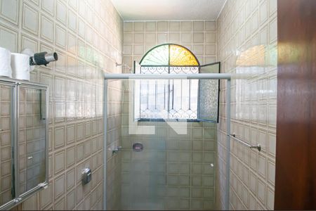 Casa de condomínio à venda com 300m², 4 quartos e 4 vagas Casa de condomínio à venda com 300m², 4 quartos e 4 vagasQuarto 1 - Suite