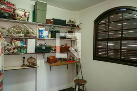 Casa de condomínio à venda com 300m², 4 quartos e 4 vagas Casa de condomínio à venda com 300m², 4 quartos e 4 vagasTerraço - Quarto