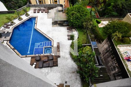 Vista para piscina de apartamento para alugar com 1 quarto, 78m² em Vila Suzana, São Paulo