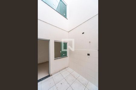 Apartamento à venda com 45m², 2 quartos e 1 vaga Apartamento à venda com 45m², 2 quartos e 1 vagaÁrea de Serviço