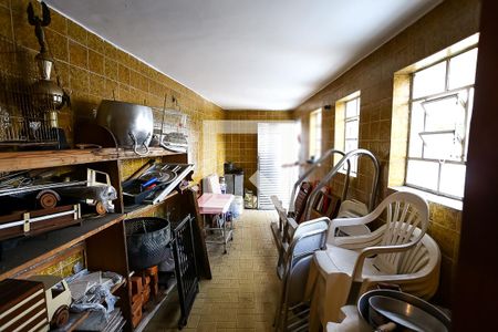 Casa para alugar com 316m², 4 quartos e 5 vagas Casa para alugar com 316m², 4 quartos e 5 vagasQuarto edícula