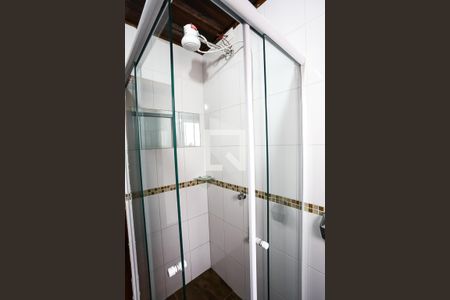 Casa para alugar com 316m², 4 quartos e 5 vagas Casa para alugar com 316m², 4 quartos e 5 vagasBanheiro da Suíte 2