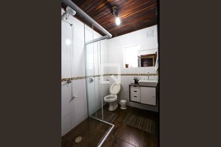 Casa para alugar com 316m², 4 quartos e 5 vagas Casa para alugar com 316m², 4 quartos e 5 vagasBanheiro da Suíte 2