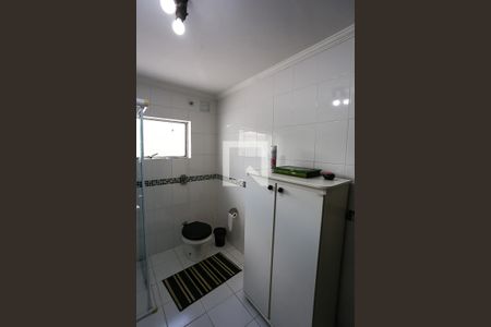 Casa para alugar com 316m², 4 quartos e 5 vagas Casa para alugar com 316m², 4 quartos e 5 vagasBanheiro da Suíte 4