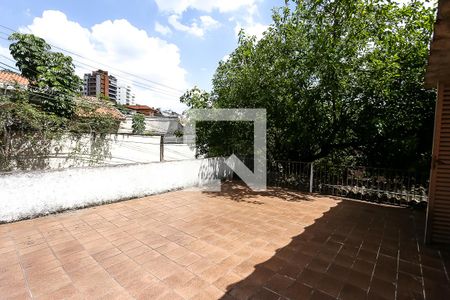 Casa para alugar com 316m², 4 quartos e 5 vagas Casa para alugar com 316m², 4 quartos e 5 vagasvaranda suíte 1 - 2