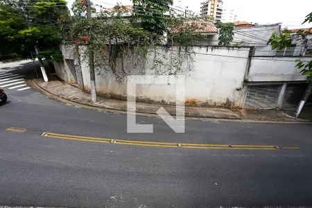Casa para alugar com 316m², 4 quartos e 5 vagas Casa para alugar com 316m², 4 quartos e 5 vagasvaranda suíte 1 - 2 vista