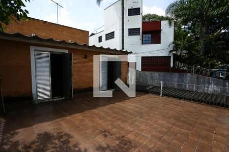 Casa para alugar com 316m², 4 quartos e 5 vagas Casa para alugar com 316m², 4 quartos e 5 vagasvaranda suíte 1 - 2