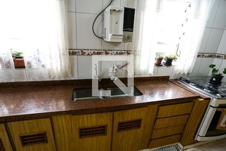 Casa para alugar com 316m², 4 quartos e 5 vagas Casa para alugar com 316m², 4 quartos e 5 vagasCozinha